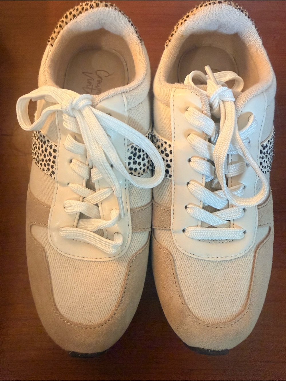 Crown Vintage Beige and White Women's Sneakers with Speckled Accent